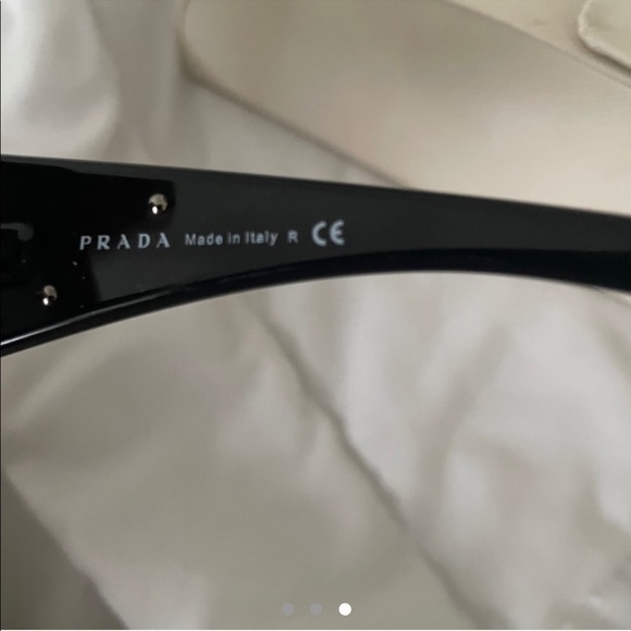authentic Prada sunglasses - Picture 2 of 3